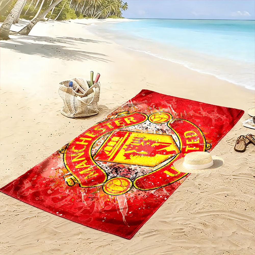 Fiery Lion Crest Explosion Print Beach Towel, Quick Drying, Suitable for Travel, Outdoor Sports, Jogging, the Beach and Swimming, Gift