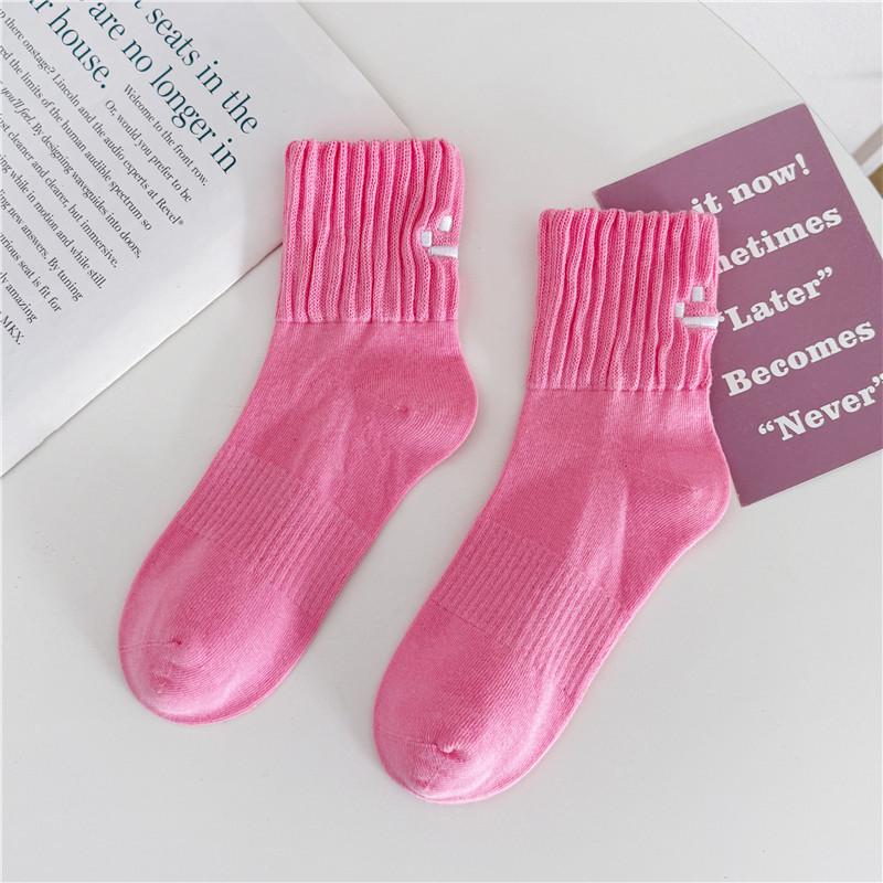 Cityboy Smiley Face Skateboard-Socken: Japanischer & Koreanischer Trend, Atmungsaktive Mid-Calf Sportsocken für Männer & Frauen.