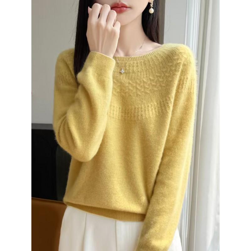Womens Chunky Knit Sweater With Cable Cutout Detail Round Neck Long Sleeve Loose Fit Winter 2026