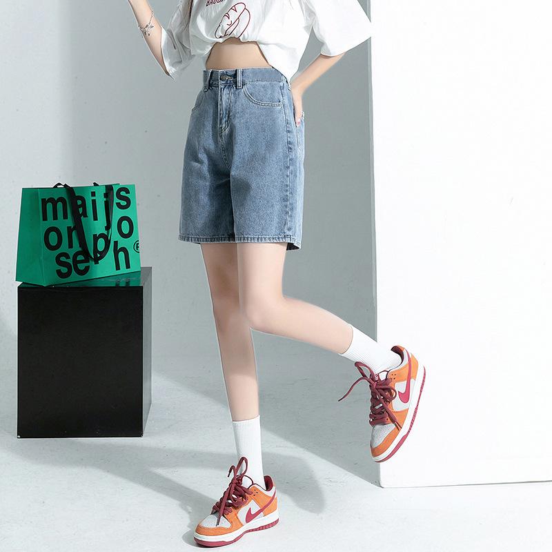 Pantaloni scurți de damă din denim cu talie înaltă, croială lejeră, 5 puncte - Subțiri de vară, cu efect de slăbire, lungime medie, drepți, cu design cu picior lat