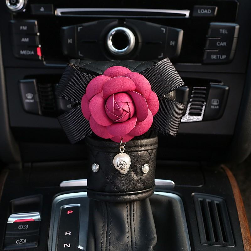 Creative Pearl Camellia Flower Car Safety Seat Belt Cover Shoulder Pad Car Styling Women Auto Seatbelt Gear Shift Covers