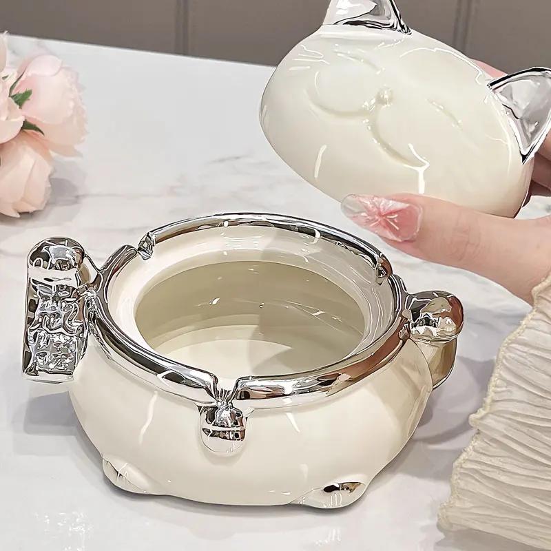 Zhaocai Cat Ashtray with Lid Anti Fly Creative Living Room Home Office Ceramic Ashtray Decoration for Boyfriend Ashtrays