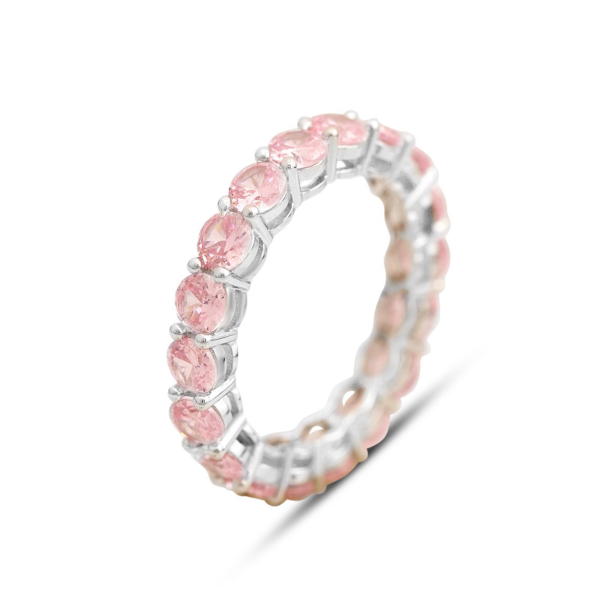 

Срібна каблучка з фіанітами, вага виробу 3,56 гр (60001915) 17.5