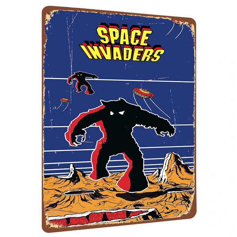 

Vintage Space Invaders Metal Wall Art Sci Fi Monster Alien UFO Decorative Painting 20x30cm（7.8x11.8inch）