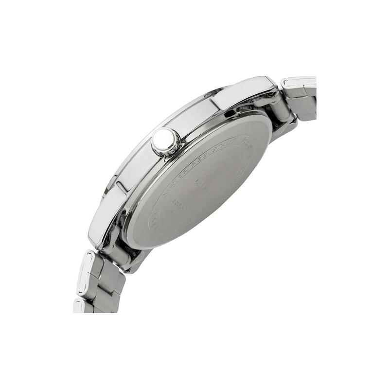Casio STANDARD Series, Waterproof and Versatile, Quartz Movement, Stainless Steel Strap, Japanese and Korean Watch, Men's Watch, Black MTP-V001D-1B