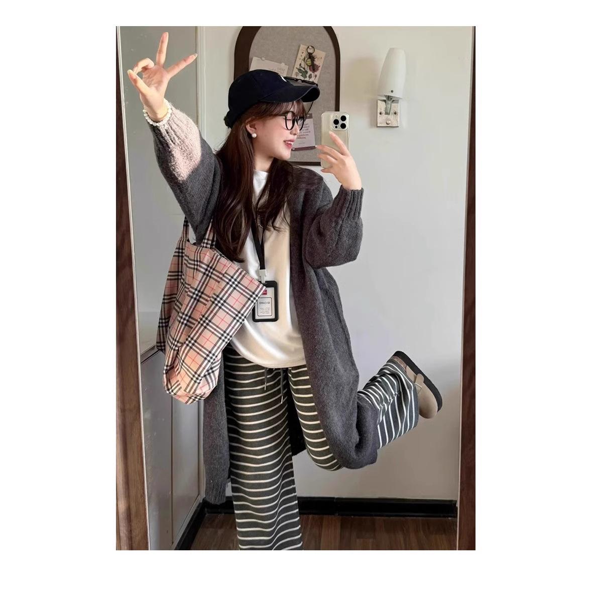 

Women s High-Waisted Floor-Length Black & White Striped Wide-Leg Pants, Autumn/Winter Petite Straight-Leg Style S (80-95 jin)