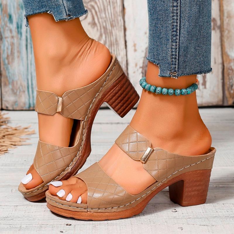 Fashion Shoes Female 2025 Hot Sale Women's Open Toe Slippers Concise Round Toe Chunky Heels Sandals Retro Versatile Plus Size Slippers