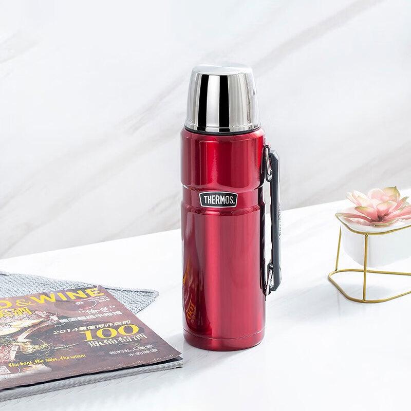 THERMOS Large Capacity Stainless Steel Vacuum Insulated Bottle