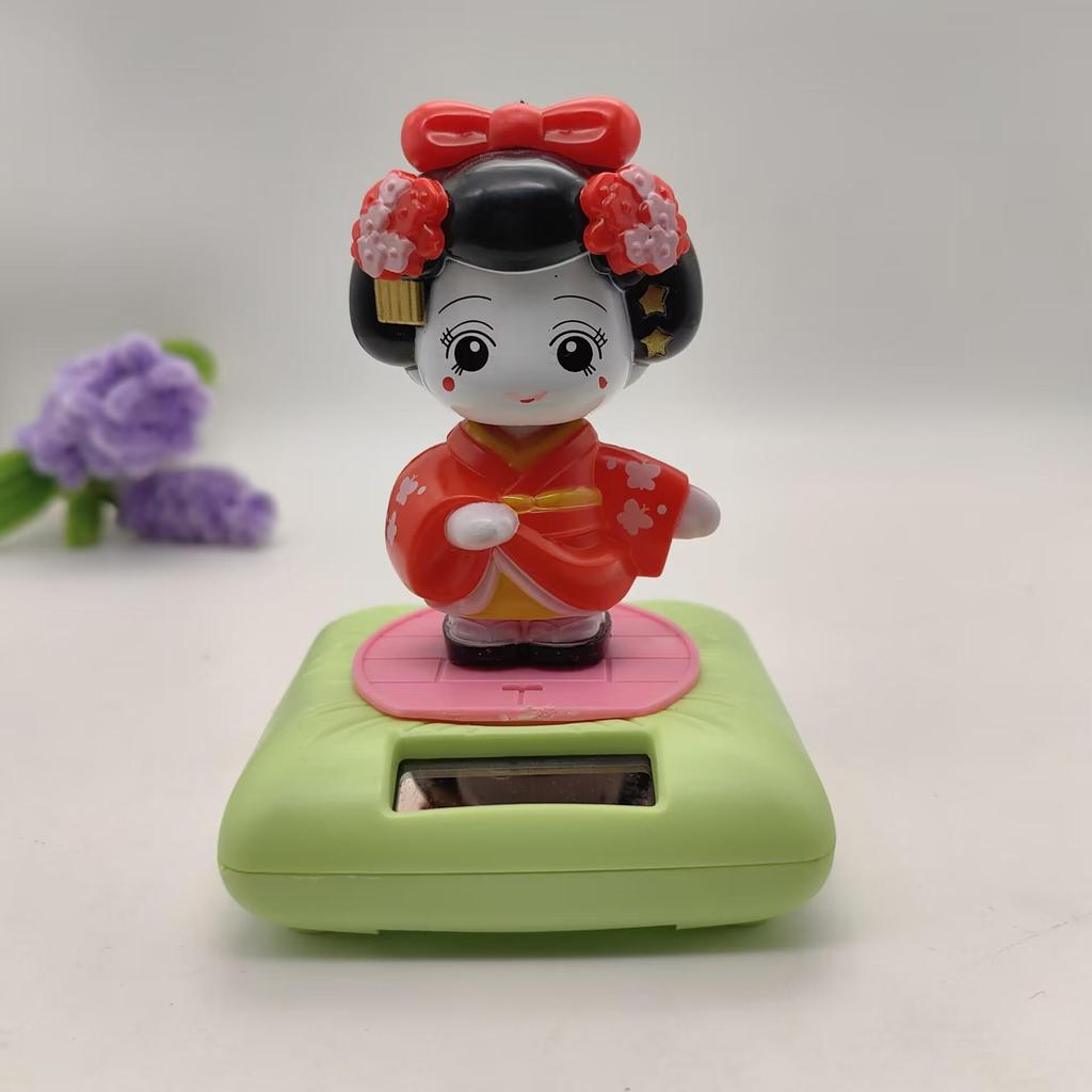 Solar-Powered Dancing Japanese Geisha Doll - Kimono Car Ornament