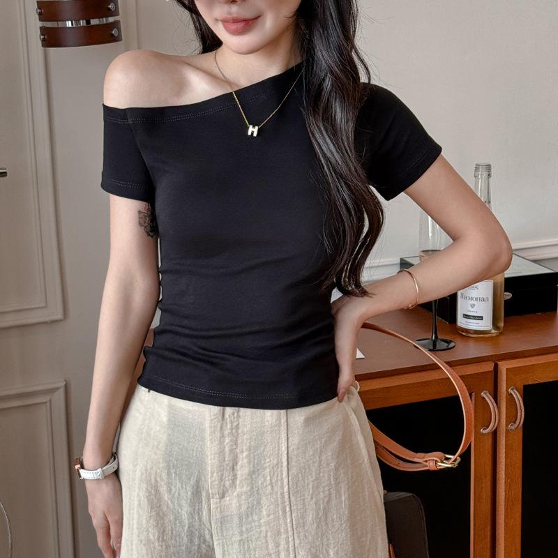 

Summer black one-word shoulder slanted shoulder short-sleeved T-shirt women s design sense niche temperament off-shoulder loose lazy style top S (suitable for weight 35-47.5kg )