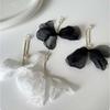 Fashion Flower Zircon Pearl Earrings for Women Exquisite Long Tassel Earrings Summer Seaside Vacation Jewelry Accessories