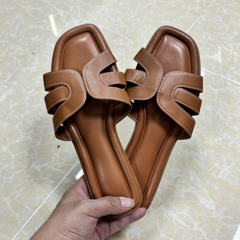 Fashion Flat Bottom Summer Retro Women Slippers Cross Strap Design Vacation Beach Shoes Trend Brand Walking Soft Leisure Ladies Slides