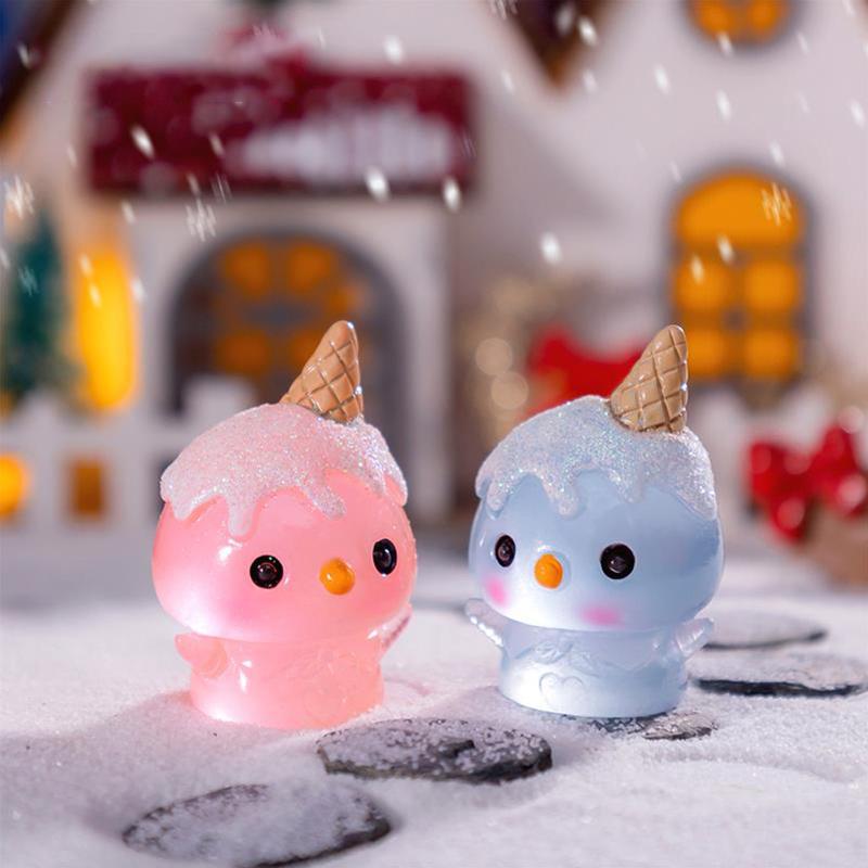 Random One Mini Luminous Ice Cream Cone Christmas Snowman Resin Car Ornaments Glow In The Dark Snowman DIY Dollhouse Accessories