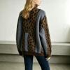 Damen Oversize Leopard Muster Strickpullover Lockerer Sitz Hoher Kragen Langarm Herbst Winter Oberteil