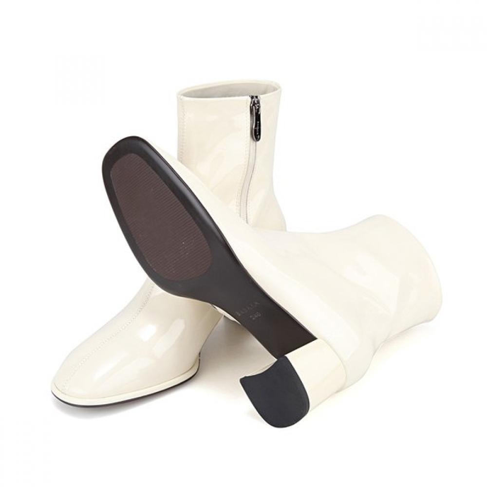 BARBARA Soft Patent Leather 6cm Ankle Boots Bbi841iv