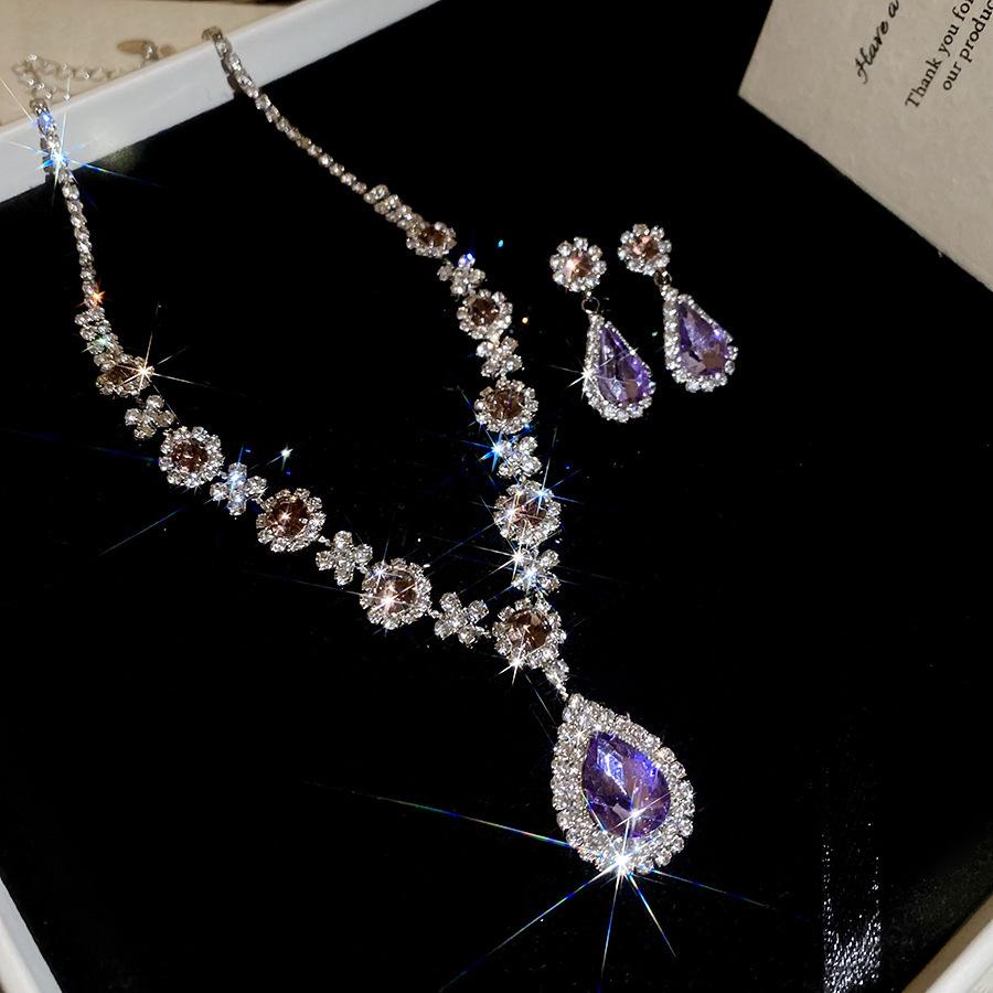 Rhinestone Geometric Flower Necklace & Earring Set with Water Drop Design