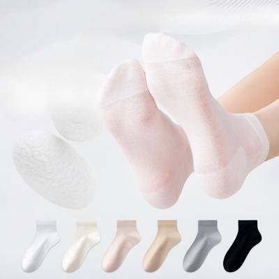 Female Summer Thin Mesh Breathable Antibacterial Boneless Cool Socks
