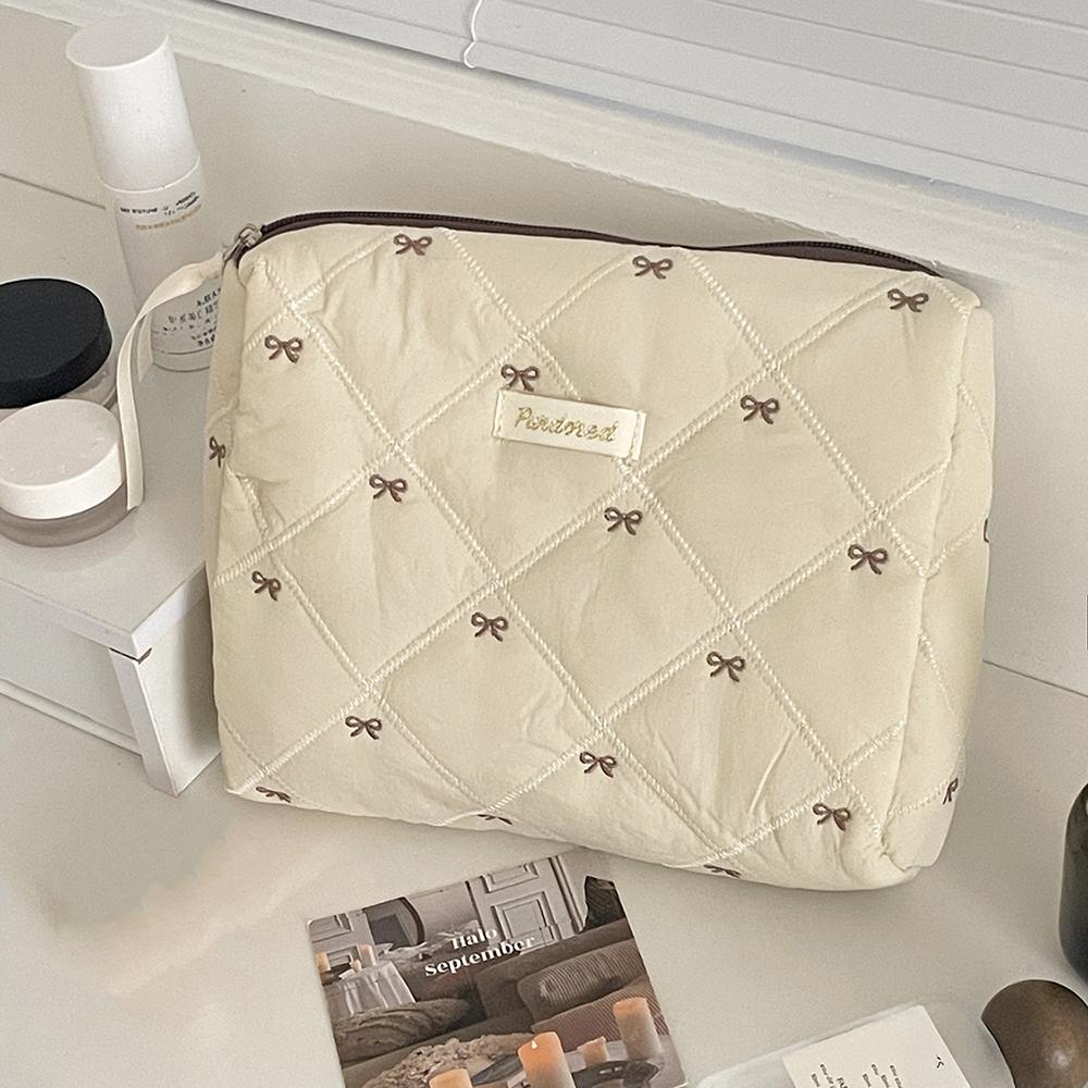 Modische Damen Cartoon Schleife Erdbeerprint Clutch Tasche Tragbar Stepp Handtasche Große Kapazität Party Reißverschluss Damen Taschen Beutel