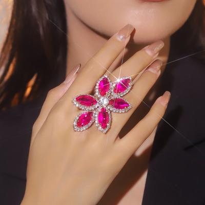 Bague en cristal scintillant haut de gamme Superbes bagues de demoiselle d'honneur Bagues pour femmes Bijoux à la main