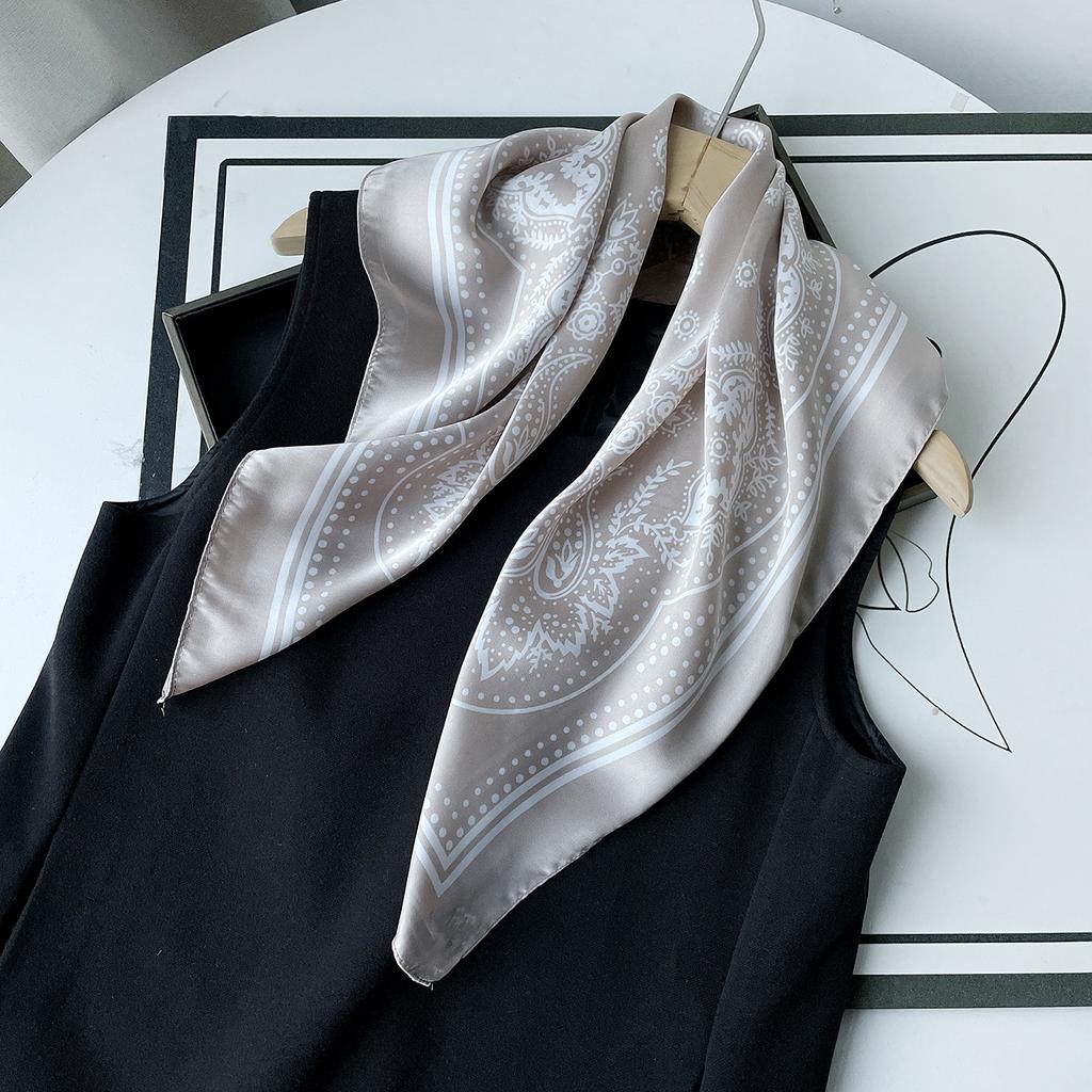 Ethnic Paisley print hot-selling satin light silk scarf headscarf small square scarf 71 size wholesale