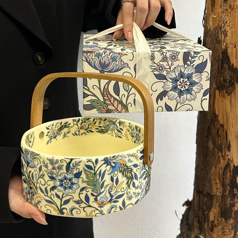 

High-value afternoon tea snack plate, fruit plate for living room, ceramic portable fruit basket, light luxury vegetable basket housewarming gift No specifications