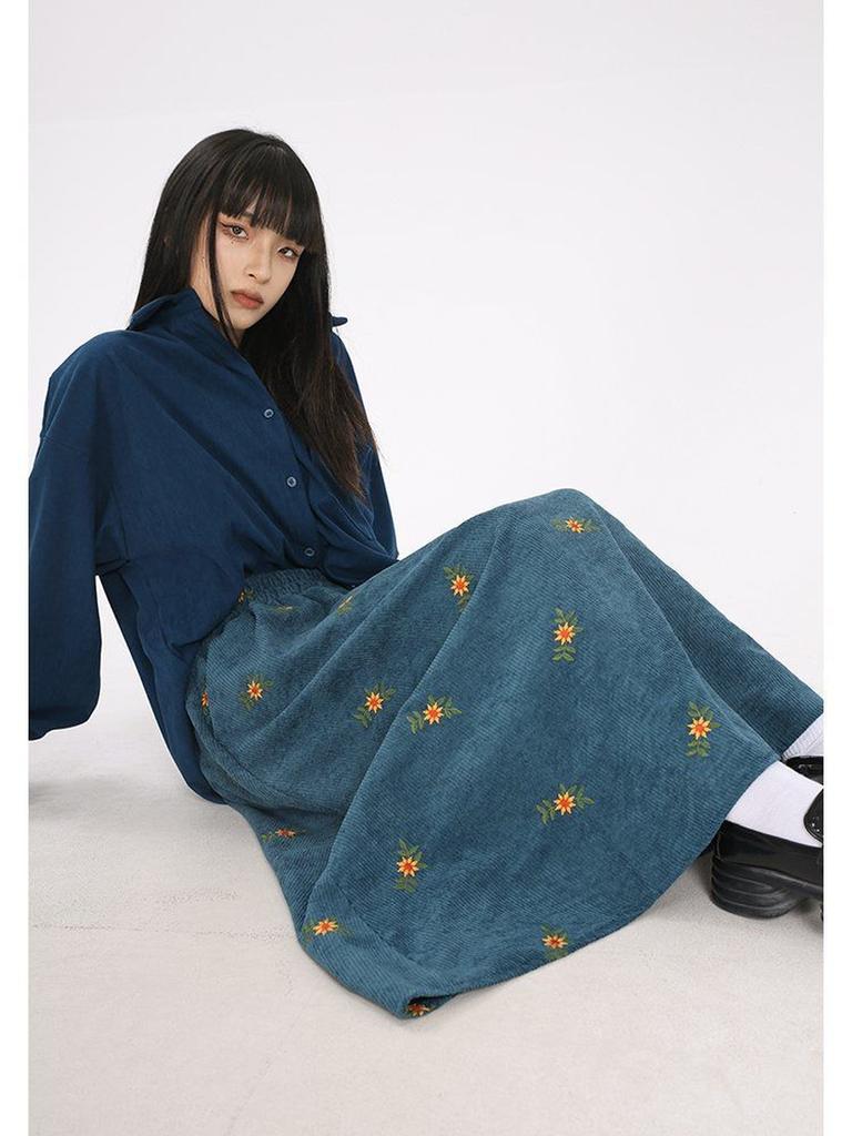 Vintage Brown Velvet A-Line Midi Dress Autumn Floral Embroidery Korean Style Over-Knee Long Dress