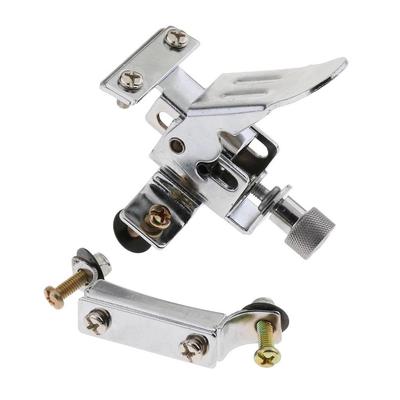 Silbernes Snare-Drum-Clutch-Set mit Versteller, Ersatzschrauben und Sandbeutel-Abzieher