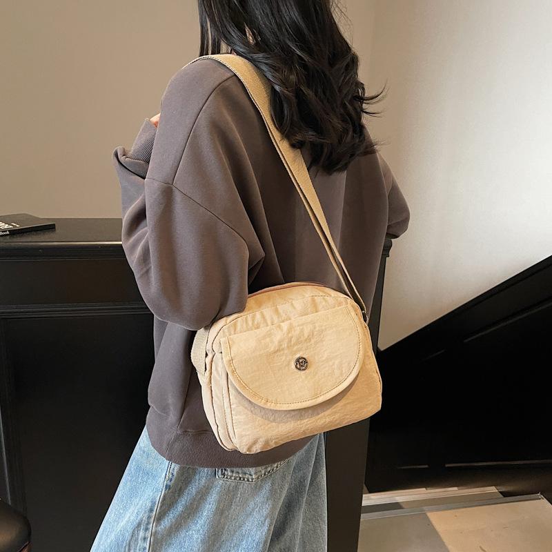 Casual Small Bag Women's New Popular Fashion Lightweight Cloth Bag Shoulder Bag Versatile Messenger Small Square Bag