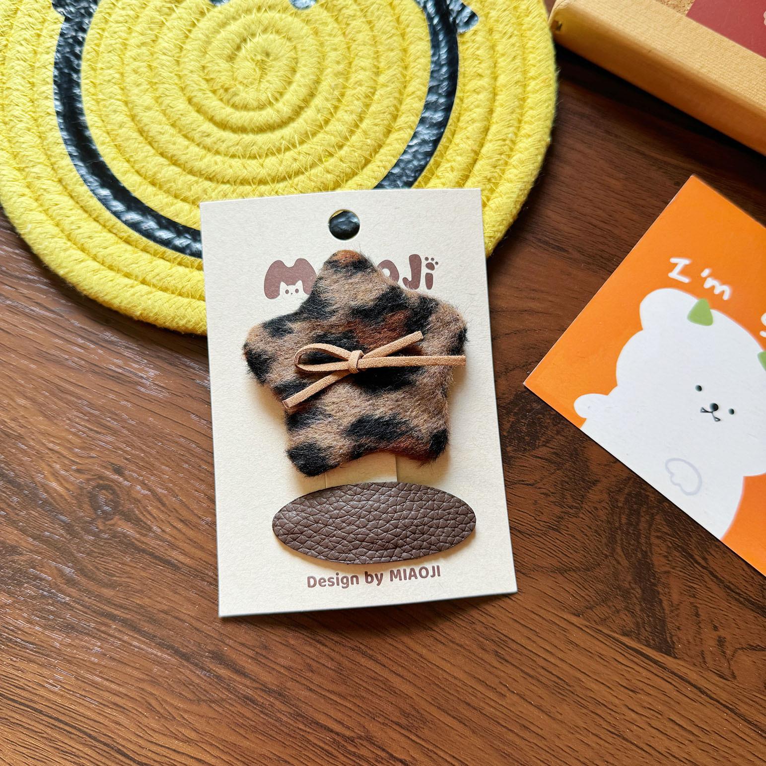 

Autumn and winter new children s plush leopard print bow hairpin little girl side bangs broken hair BB clip pair hairpin