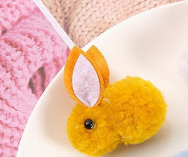 Furry Ball Plush Rabbit DIY Lantern Accessories - Cute Cartoon Hair Clip with Icelandic Wool for Kids, Mid-Autumn Festival.