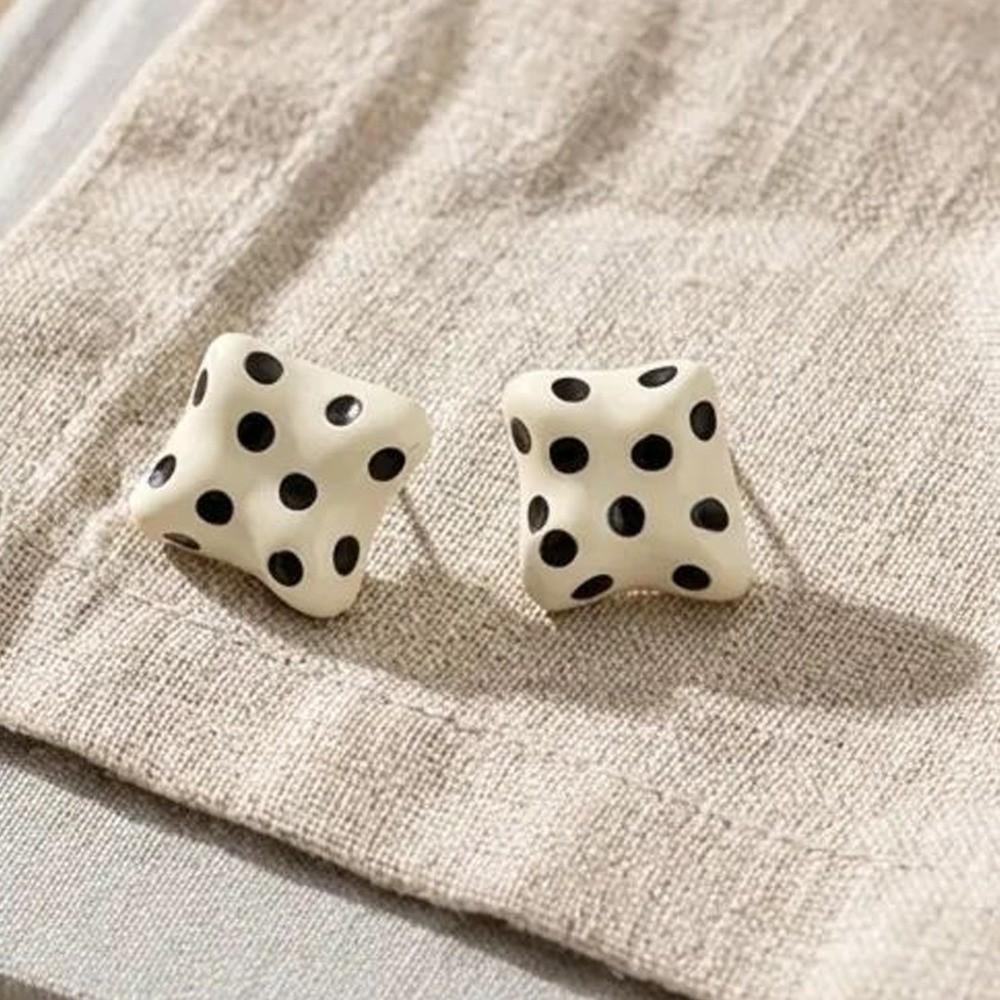 Temperament Polka Dot Earrings Flower Jewelry Gift French Style Round Stud Earrings Lady