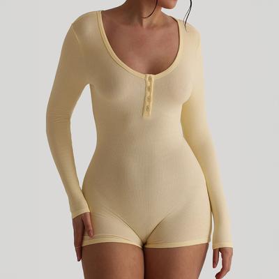 Roupa e acessórios para mulher – Macacões