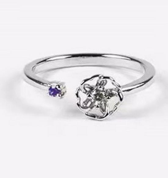 

Trendy Cross-Border Flower Ring Set – Adjustable Ring with Letter Design Inspired by Lee Yongbok & Bang Chan One Size