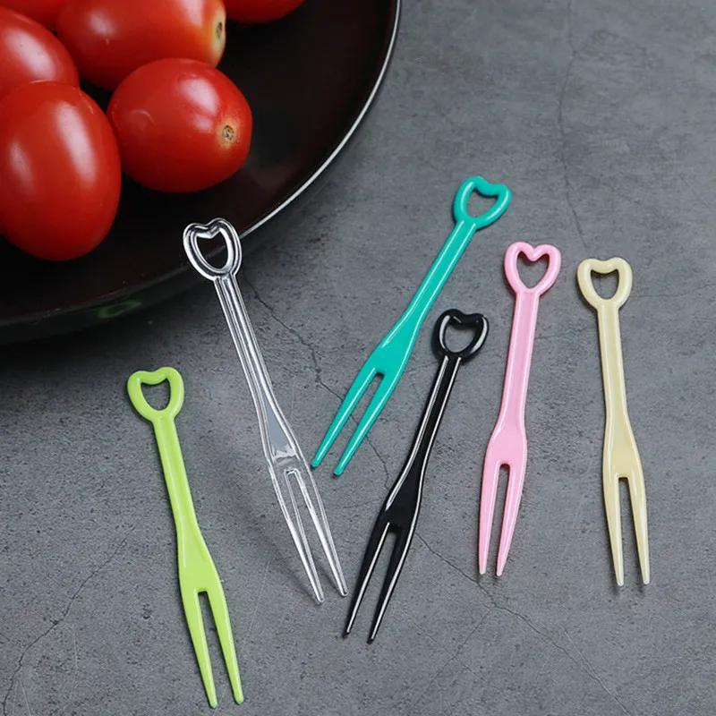 100Pcs Fruit Fork Cake Dessert Food Fruit Pick Children Snack Mini Party Festival Love Tableware Decoration Plastic Toothpick