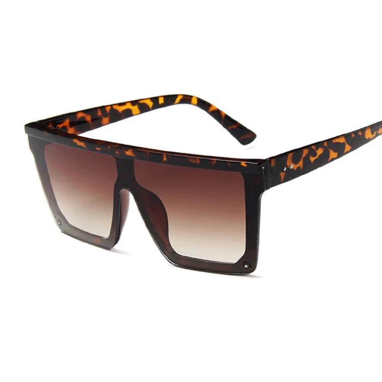 Fyrkantiga Solglasögon Dam Lyxig Vintage Märke Designer Solglasögon Kvinna Stor Ram Spegel Svart Silver Platt Topp Oculos De Sol