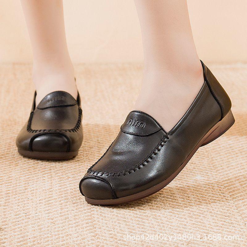 Real soft leather sole soft high-end retro mother shoes single shoes 2025 autumn casual and comfortable versatile non-slip mother shoes