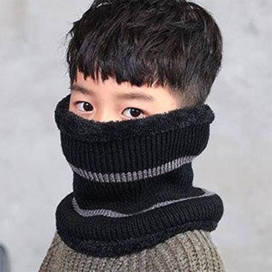 Зимняя детская шапка с шарфом — фото 9