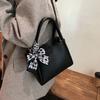 New women's bag handbag niche bucket bag commuter casual versatile fashion shoulder messenger bag A