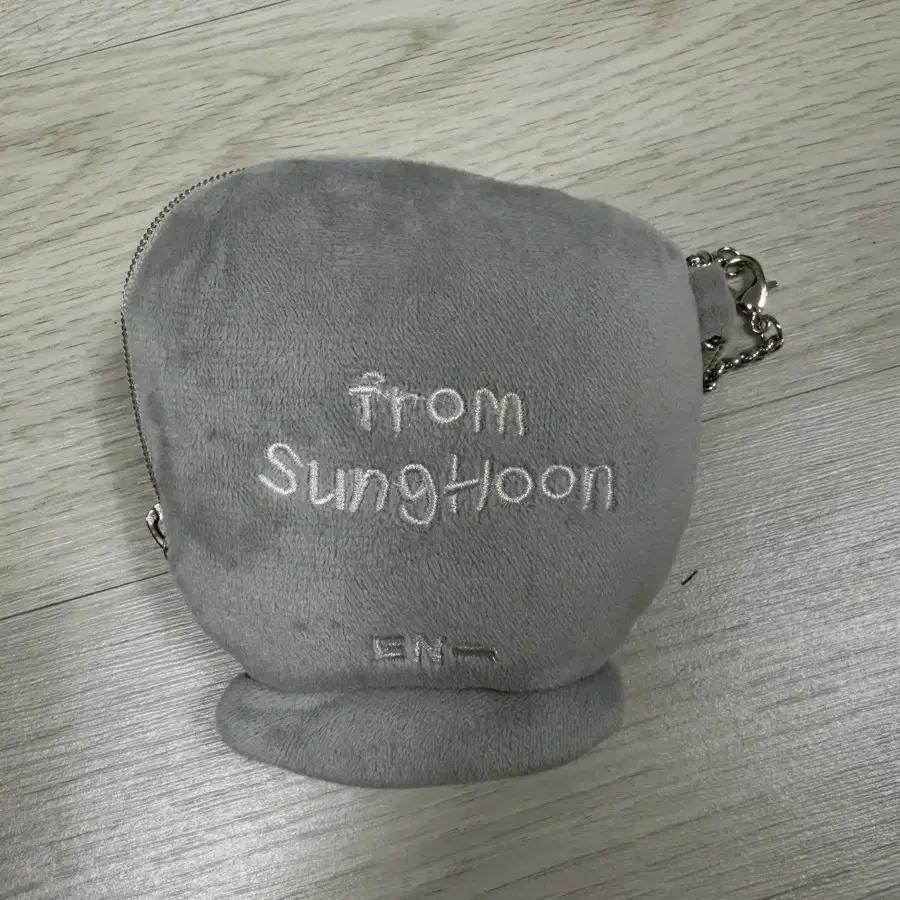 [B05]Enhypen N O'Clock Sunghoon Dessert Pouch Keyring