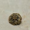 10 szt. Piękne guziki w kształcie kwiatów 18/23 mm Klasyczne metalowe guziki z oczkiem w kształcie kwiatów Zimowy sweter Płaszcz Akcesoria do szycia