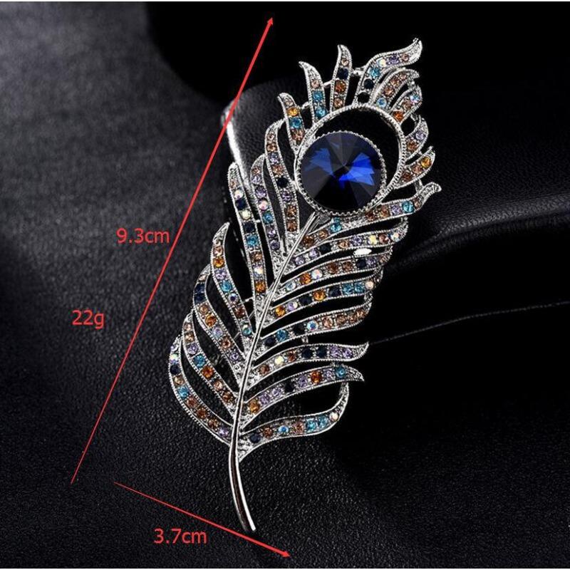 Elegante Society-Kristall-Pfauenfeder-Brosche - Damen-Corsagen-Pin mit Strasssteinen in verschiedenen Farben