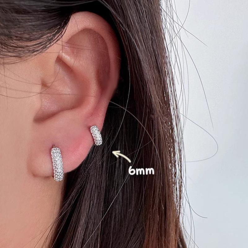 

Retro Three-row Zirconia Earrings Unisex Hip-hop Simple Versatile Trendy Design Office Casual Daily Fashion High-end Jewelry