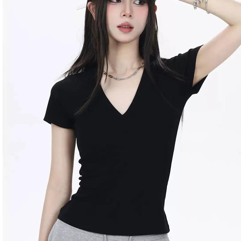 New Solid Color Hottie Short-sleeved T-shirt for Women Slim Fit Casual Versatile Design Pullover Top for Women