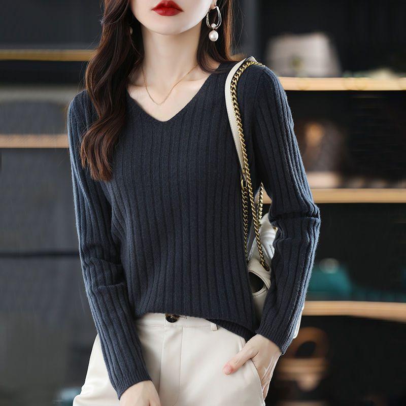 V-neck Pullover Women's Casual Long Sleeved Short Sweater Solid Color Simple Warm Knit Sweater Autumn and Winter Top