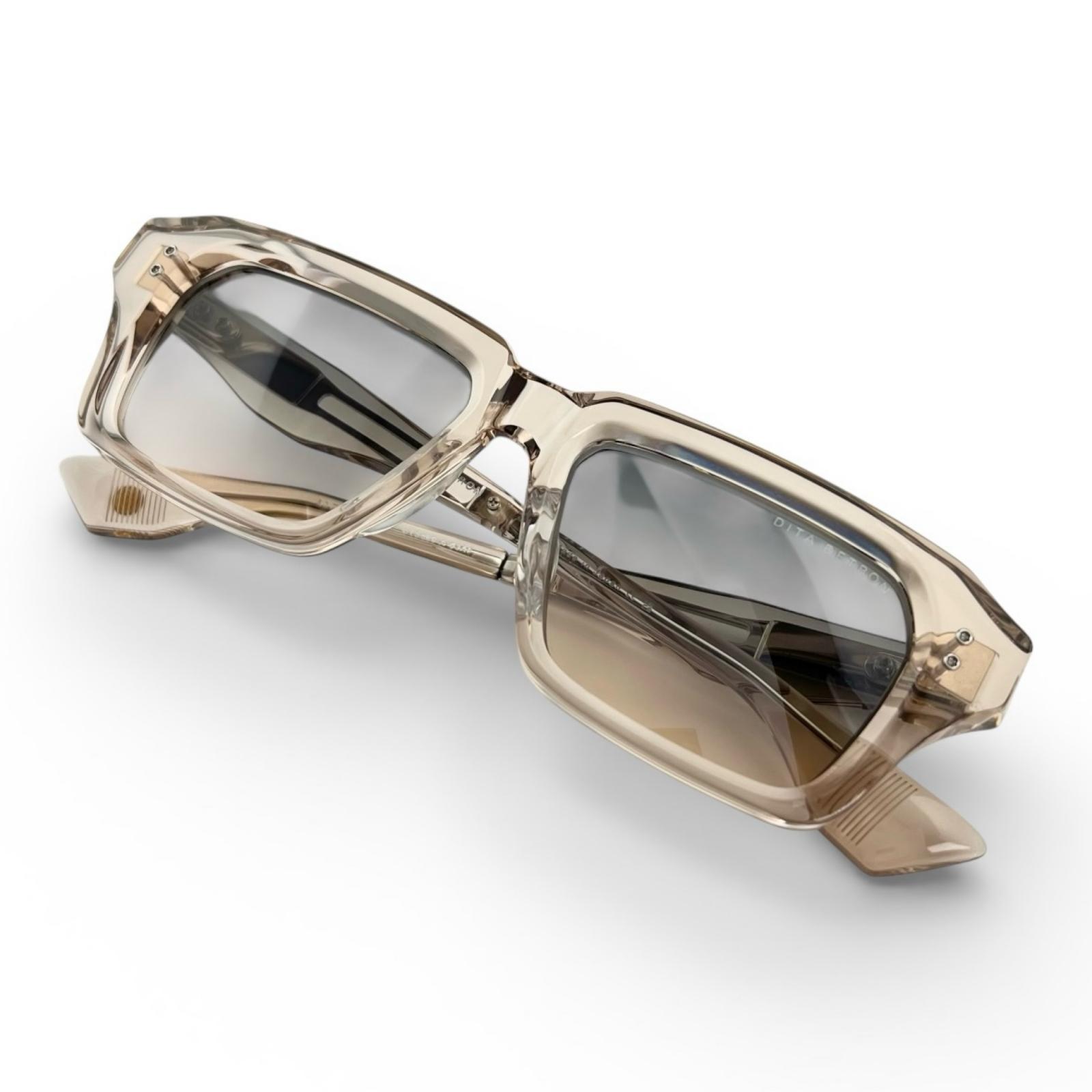 

Great DITA sunglasses DETRON Square Clear brown mens DTS459-A-03AF Used