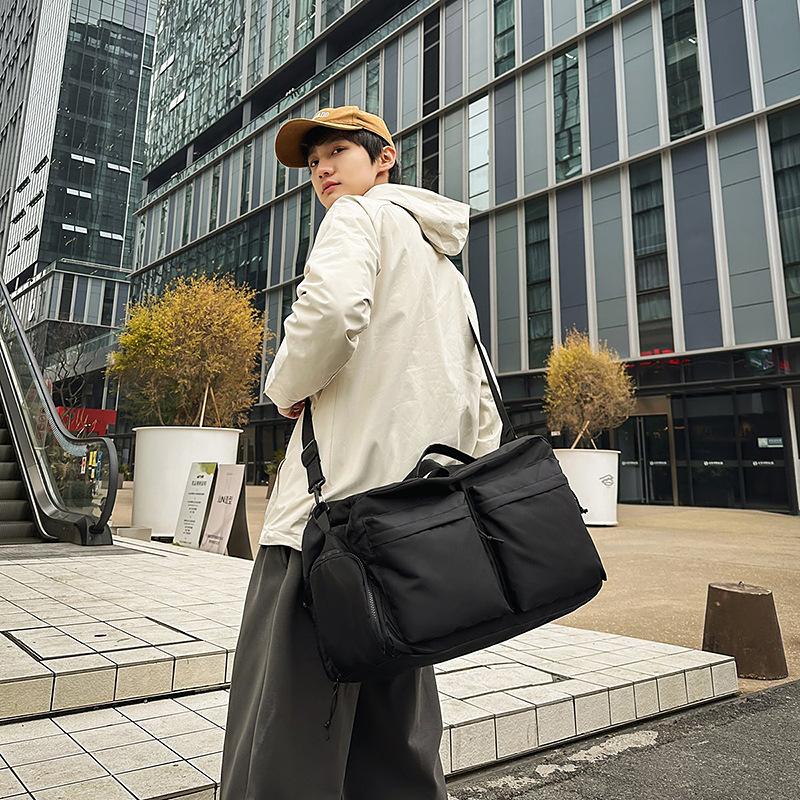 New Japanese and Korean casual style large-capacity travel backpack double pocket men's and women's fitness sports messenger bag