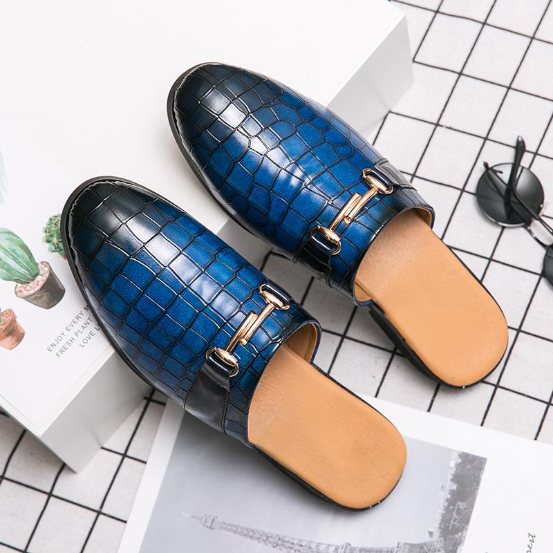 Nuove Scarpe Nere Mezze Scarpe Motivo Coccodrillo Scarpe in Pelle Uomo Mules Scarpe Casual Uomo Sapato Social Masculino Mocassino Uomo Scarpa