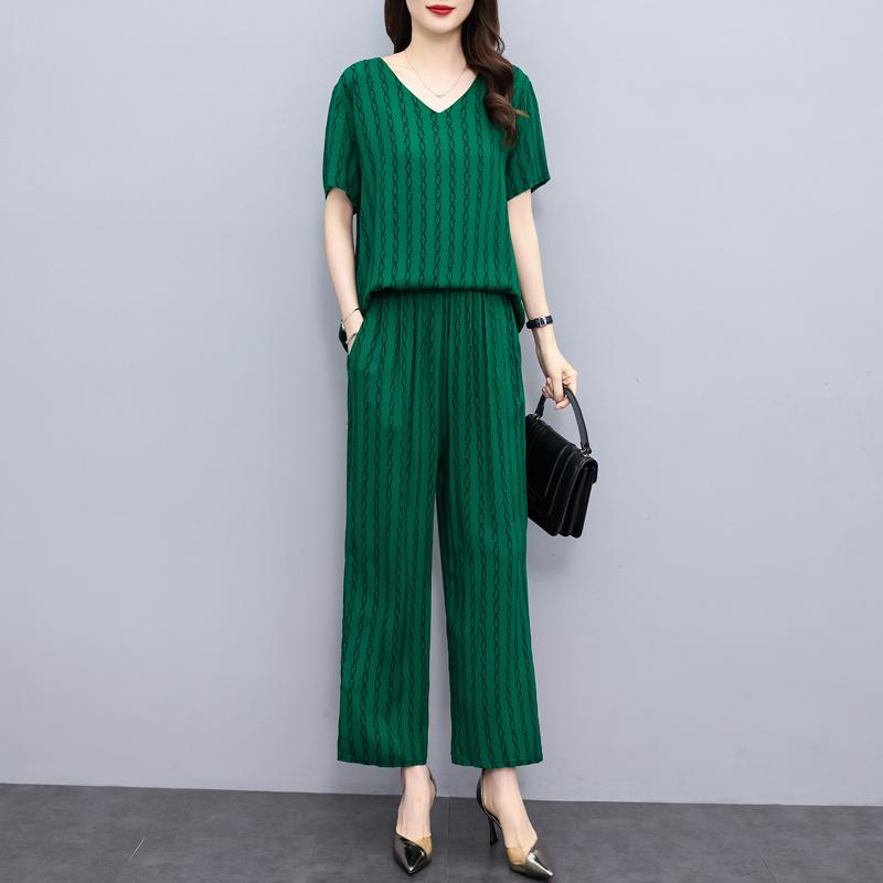 Sommeranzug für Frauen im mittleren Alter Neue elegante zweiteilige Sets Damen-Outfits Lose Vintage-Druck-Hosen-Set mit weitem Bein