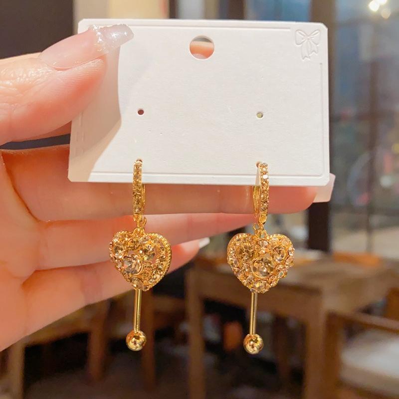 Fashionable and Luxurious Temperament Inlaid with Zircon Heart Pendant Earrings, Women s Wedding Banquet  Gifts