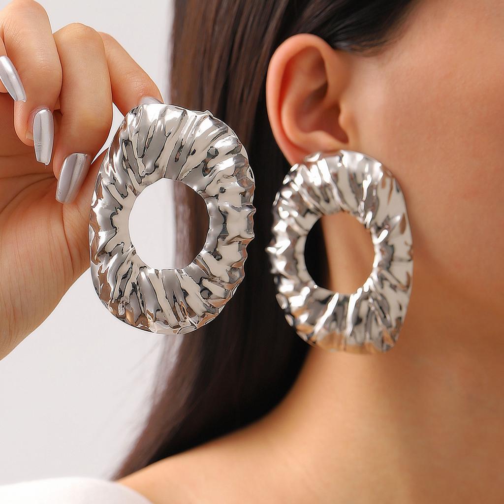 Exaggerated Gold Color Heart Oval Earrings For Women Metal Earing Jewelry Trending Irregular Wrinkled Geometric Earrings